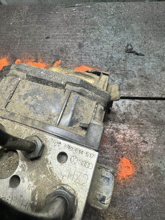 Блок abs 8e0614517 audi a4 B6 ауди а4 б6 абс блок