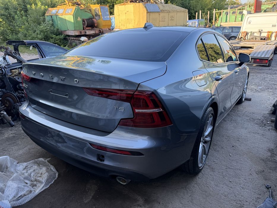 Шрот разборка розборка Вольво в50 polestar xc40 Volvo s90 xc90 xc60 s60 v60 v40