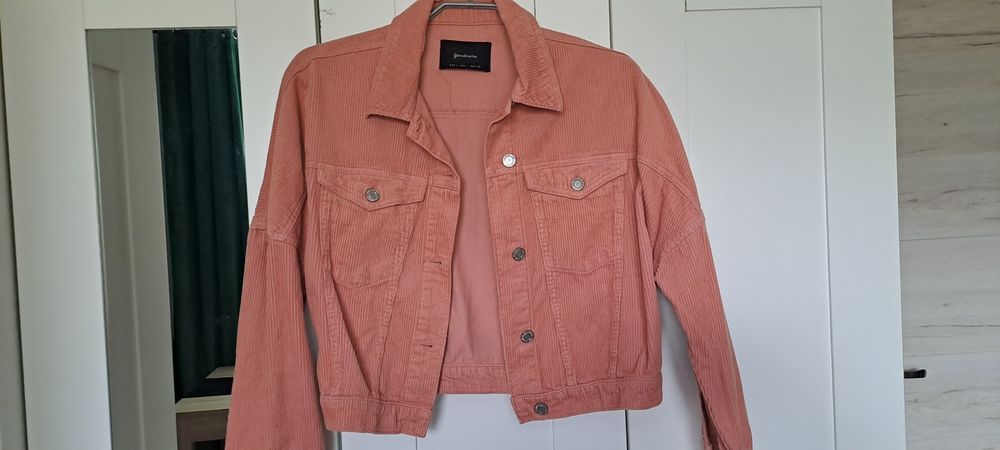 Kurtka oversize stradivarius