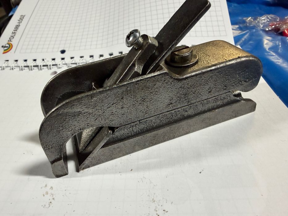 Strug Stanley Bullnose nr 975