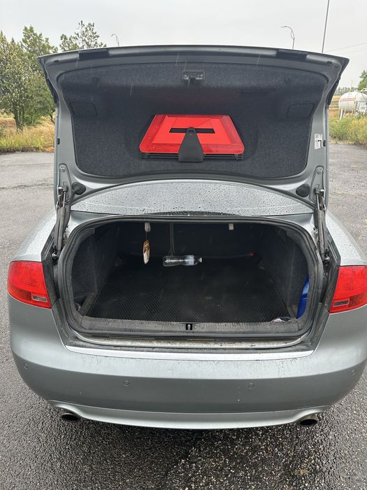 Продам AUDI A4 B6