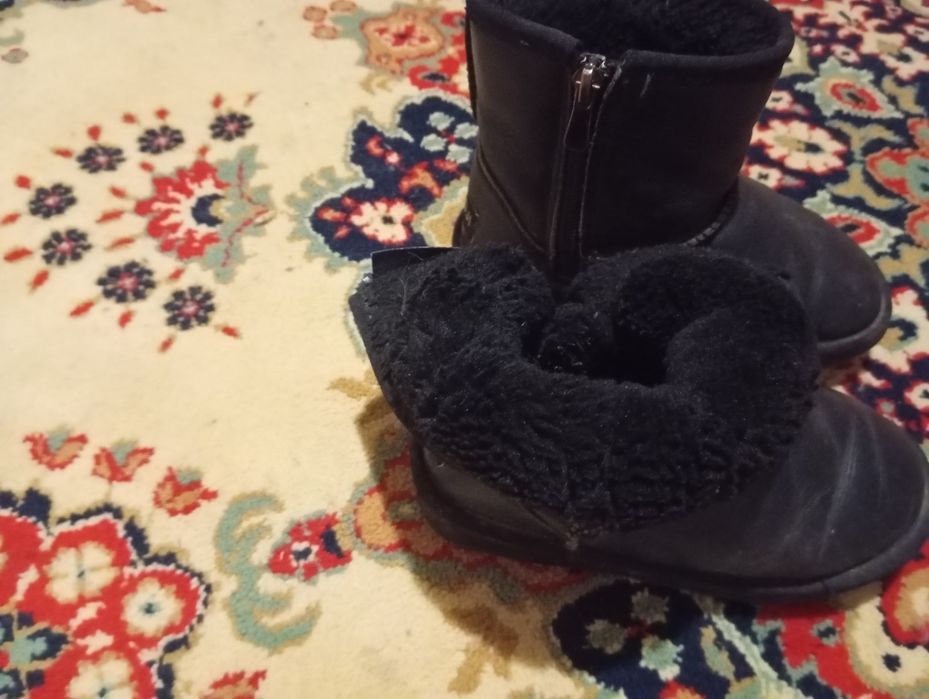 Прода.   теплі капчики