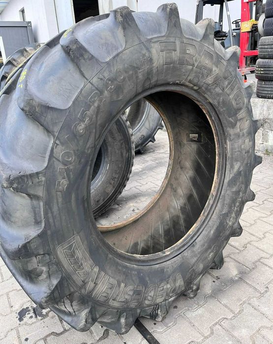 1x 540/65R30 Vredestein Traxion + 134D