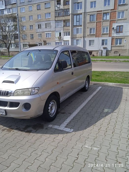 Hyundai H1 2005рік