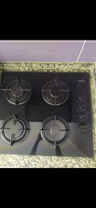 Placa vidro cerâmica gás Zanussi 58 cm - 4 bicos