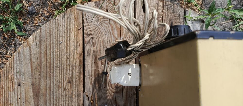 Polski stary grzejnik promiennik farelka sprawny 100%.