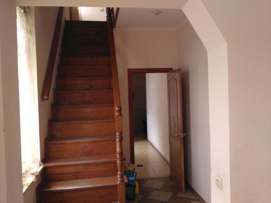 Продається 2 будики  675 кв.м