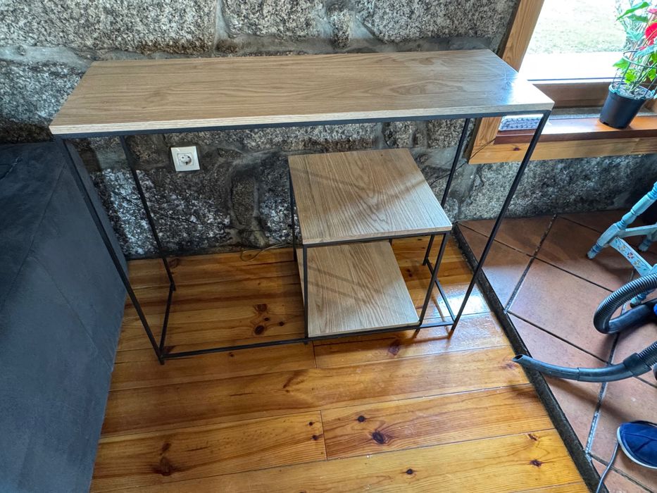 Móvel de entrada mais móvel de apoio