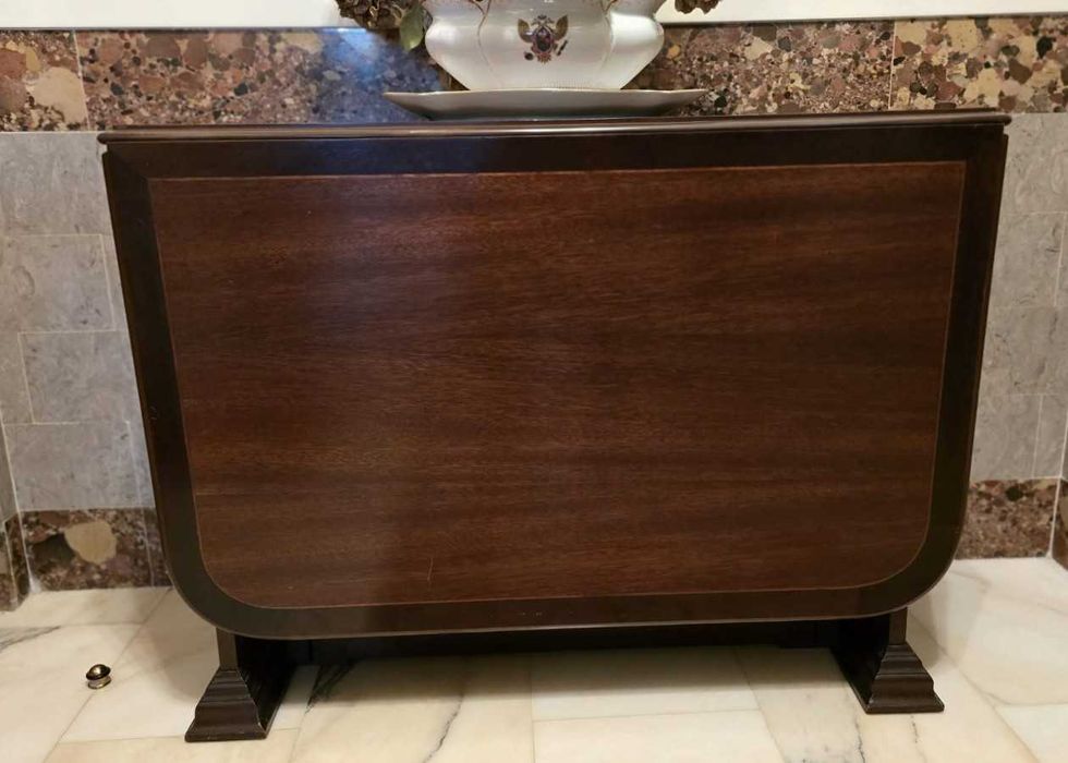 Mesa de jantar Estilo Inglês (DESOCUPAR urgente)