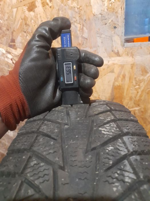 Шини Hankook Winter I*Cept IZ2 W616 175/70 R14 88T XL Б/У 5,5 мм