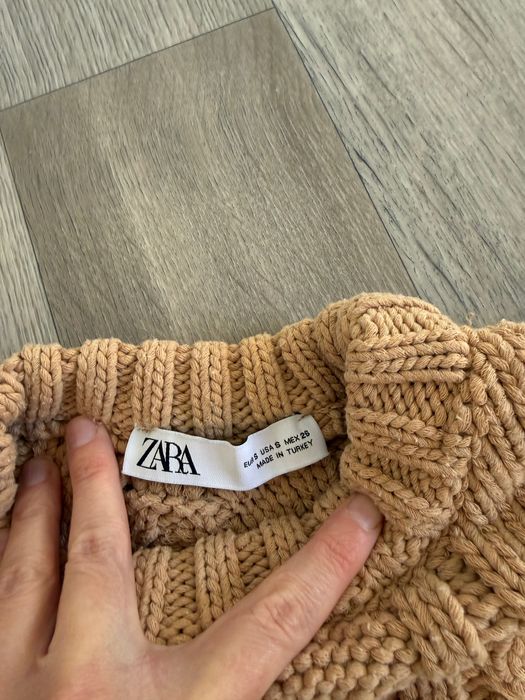 Cudowny beżowy sweterek !