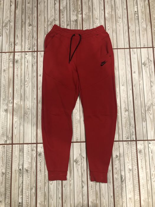 Спортивные штаны Nike
