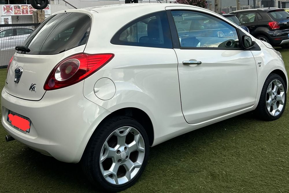 Ford KA 1.3 TDCi (2011) — photo 2