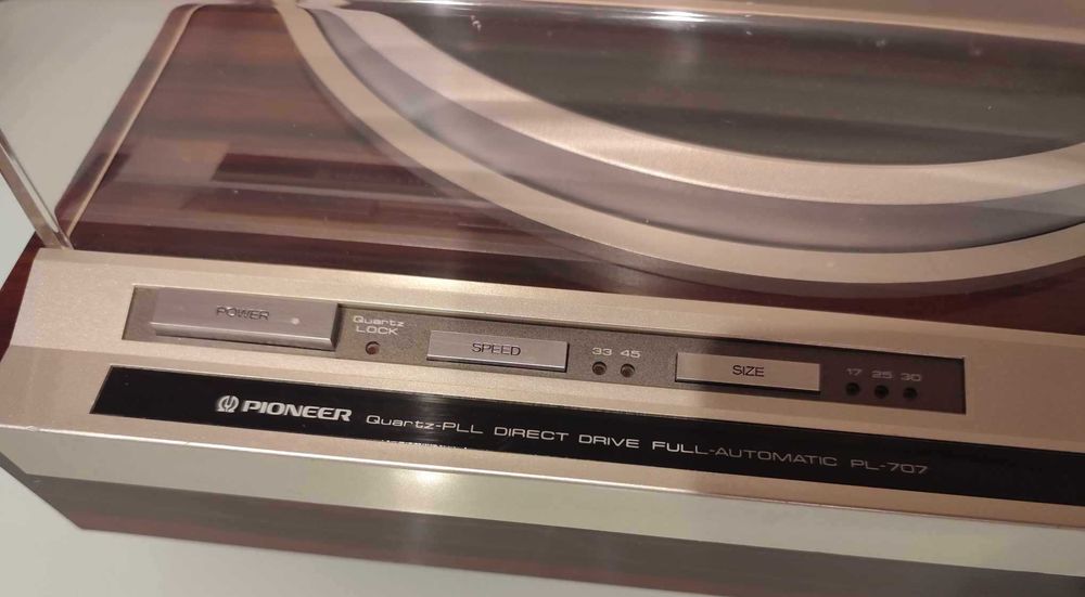 Gramofon Pioneer PL 707
