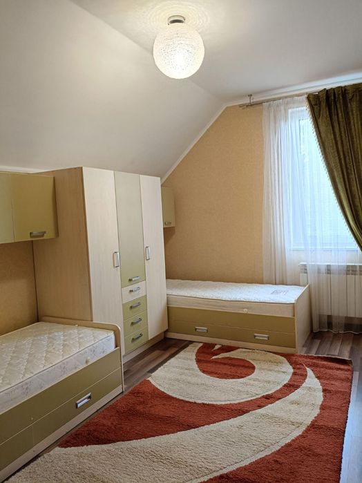 Продам, Справжній будинок, садиба. Новоолександрівка.