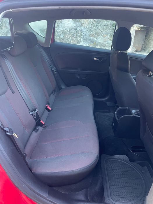 Seat Leon 1P 2.0 TDI 140cv Look FR Jantes 18 Suspensão Koni