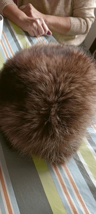 Futrzana czapka r.55/56