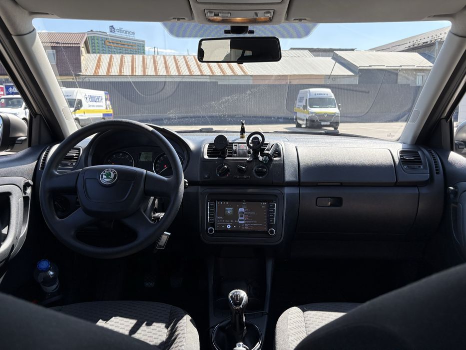 Skoda fabia 2 офіційна, другий власник