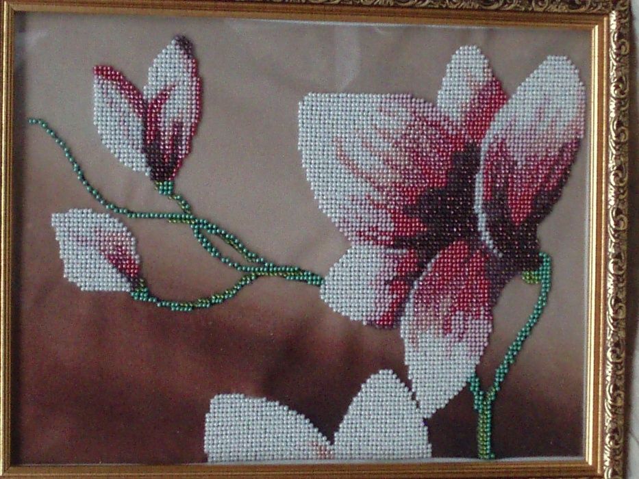 картина бісером під склом "Чарівна Магнолія"