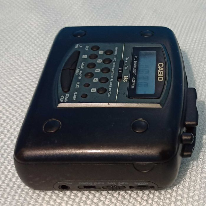 Кассетный плеер CASIO AS-703R ,звучание+наушники