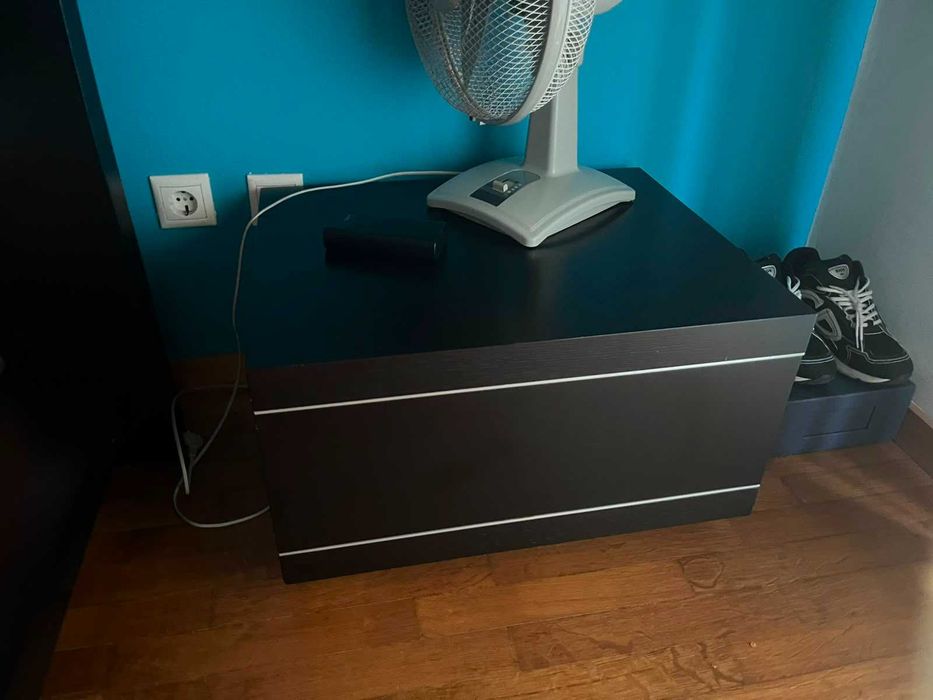 Cama + 2 mesinhas