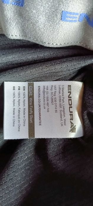 Spodenki rowerowe damskie, podwójne z wkładką amortyzującą Endura