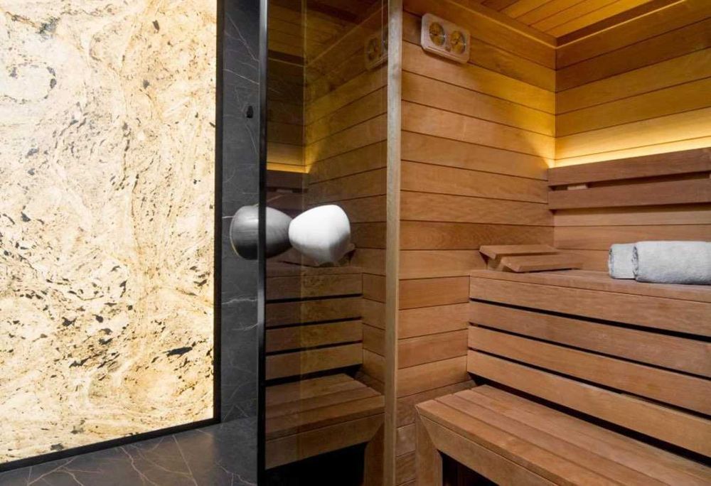 Piękny Apartament z Jacuzzi i Sauną w Centrum Miasta