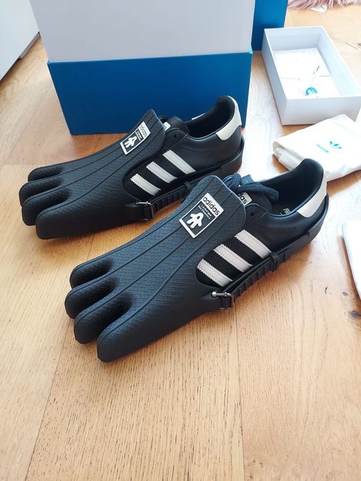 Buty adidasy sneakersy adidas x avavav superfongers superstar czarne 39