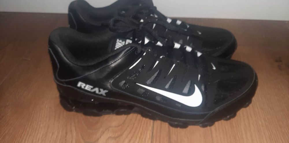 Nowe buty nike reax