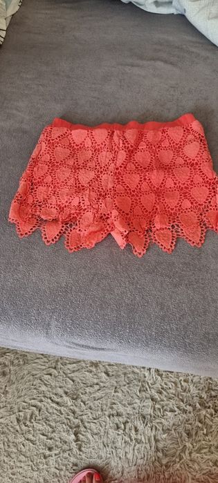 Sprzedam spodenki damskie nic nie zniszczone.Możliwa wysyłka