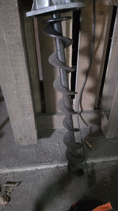 Silnik z przekładnią do pieca na ekogroszek