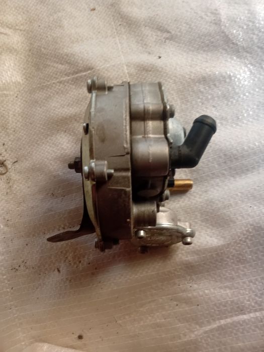 Продам газовий редуктор Італія