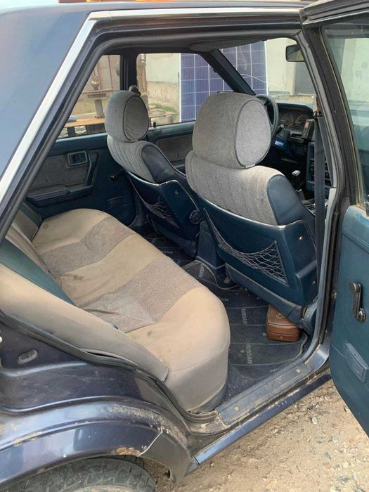 Nissan Bluebird 1986