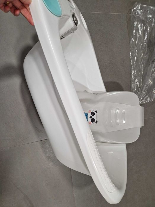 Banheira anatómica Olmitos com termómetro