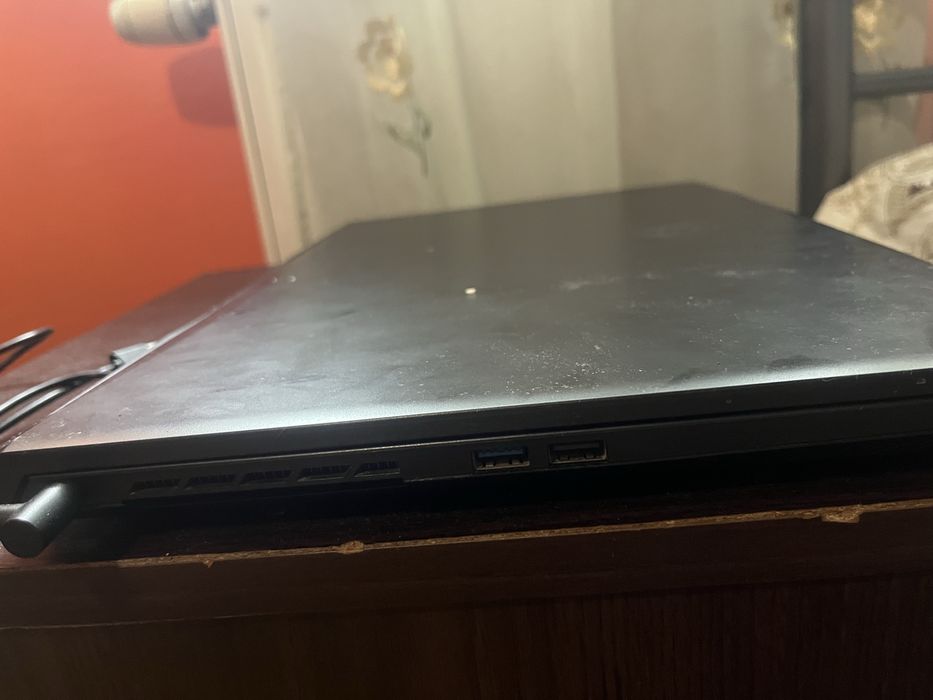 Laptop MSI Katana GF76