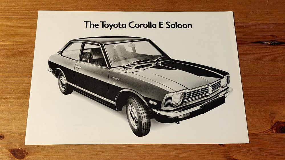 Prospekt katalog folder TOYOTA Corolla E Saloon - 1975 r. -