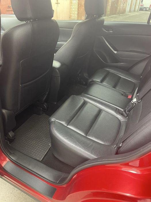 Mazda  CX5 2015рік
