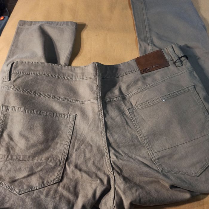 C&A  W38 L30 SLIM fit Flex On the go spodnie  długie