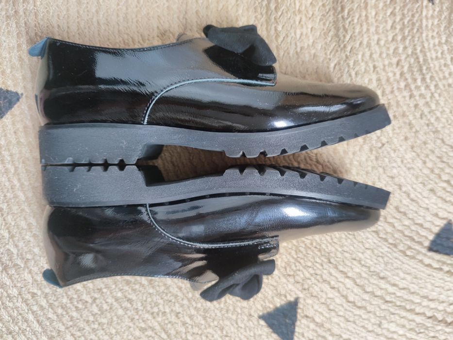 buty czarne Karino 39 2956/090-P viralowe hit perelka