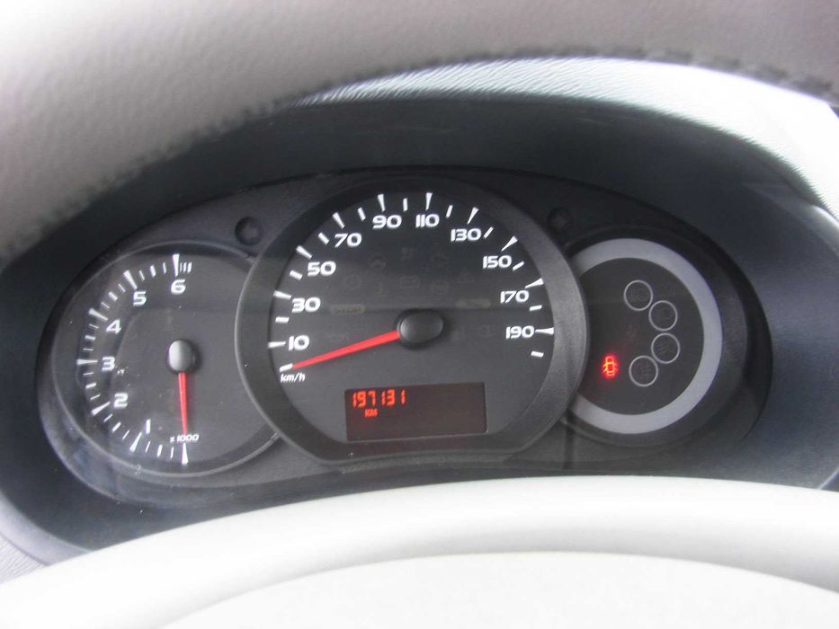 Заводской пассажир Renault Kangoo 2009 год (1,6 бензин)