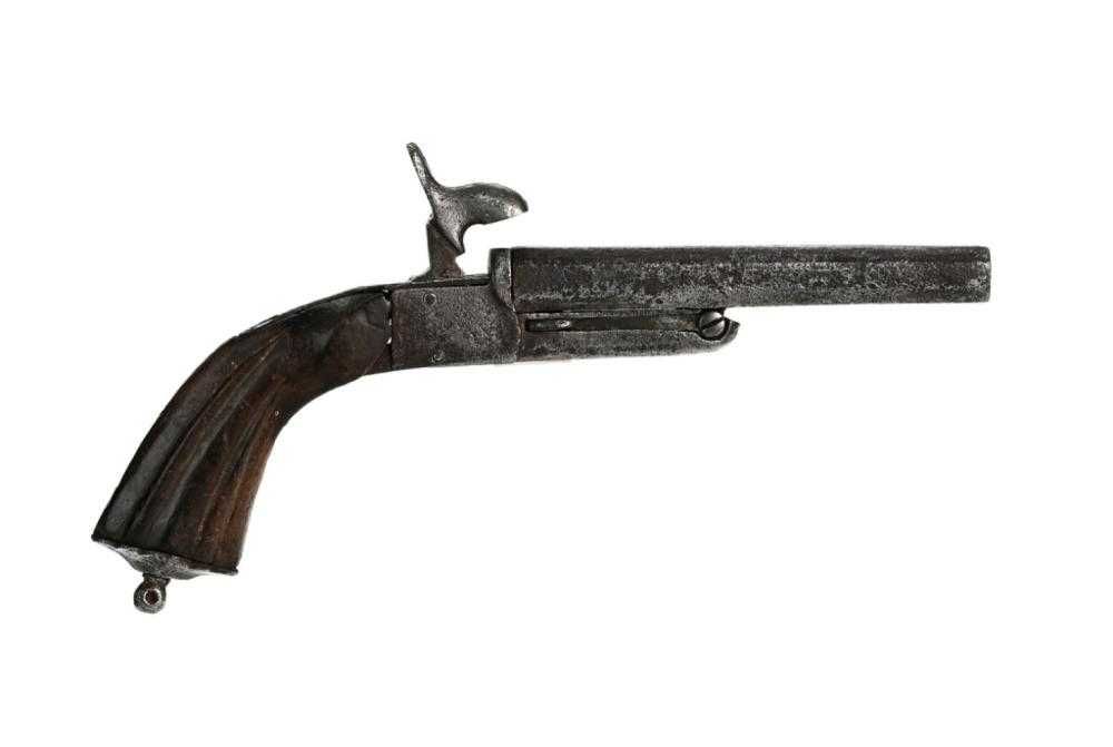 Pistola Ibérica de dois canos justapostos: Sistema "Lefaucheux"