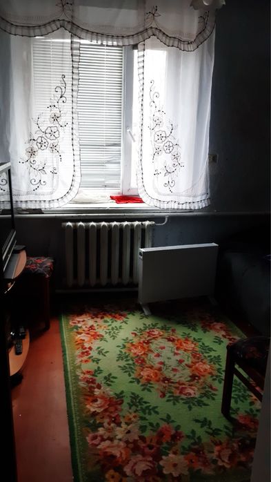 Великий будинок в центі Кушугума