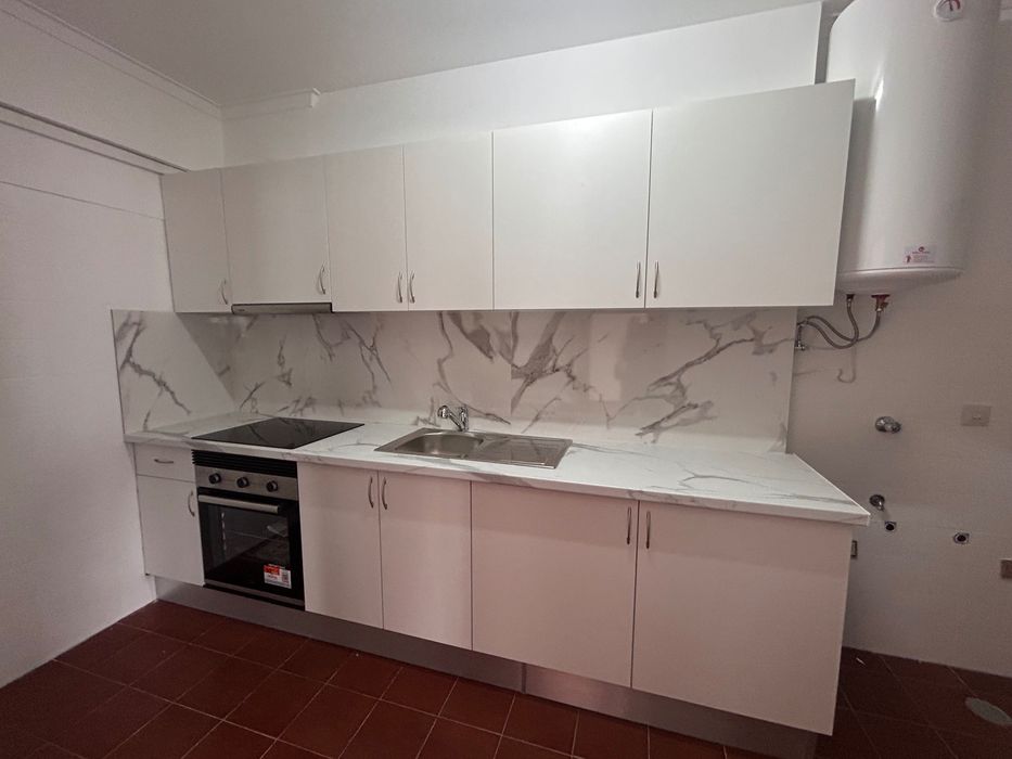 T1 Costa da Caparica Central