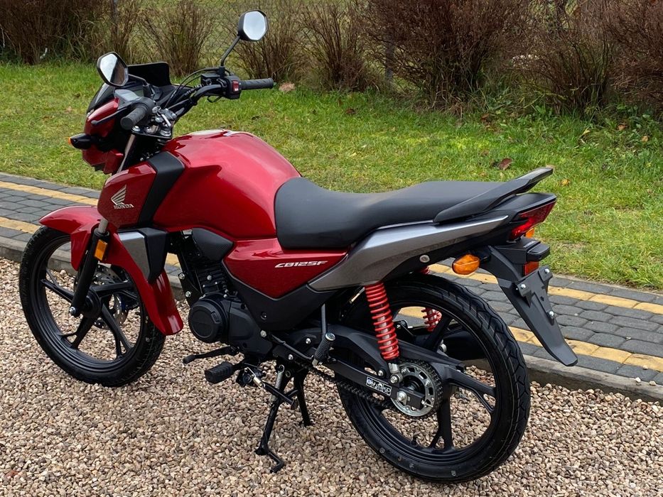 Honda CB125F z Niemiec Niski przebieg Super Stan