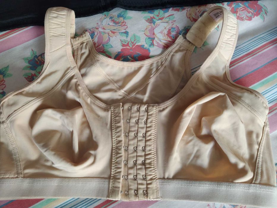 Set of 3 Bras 38/85C – 1 Beige New + 2 Black64575302188291122