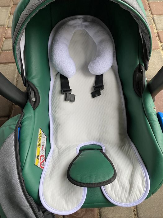 Дитяче автокрісло + подарунок подушка