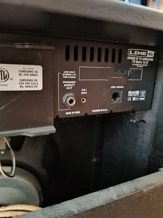 Wzmacniacz gitarowy Line 6 Spider IV 75w