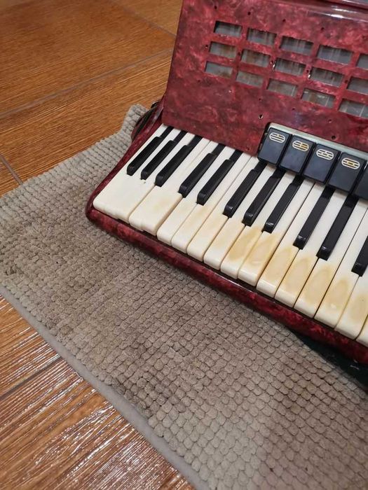 Аккордеон Аэлита акордеон