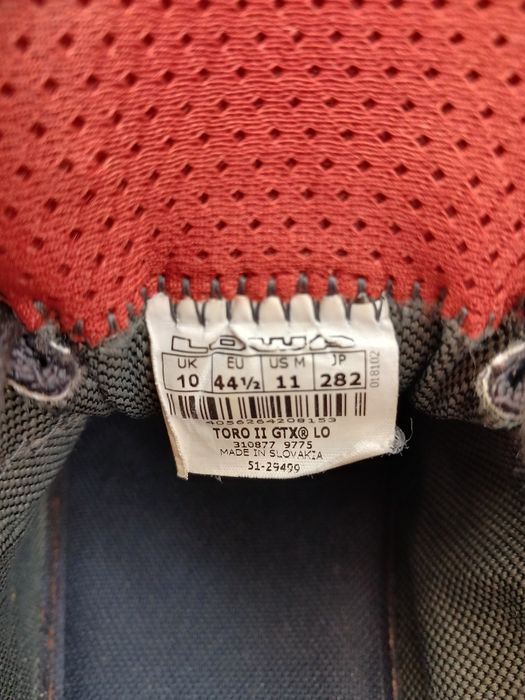 Кросівки Lowa р 44 (29 см) ц 1600 гр , Gore-Tex,  оригінал,  б/в