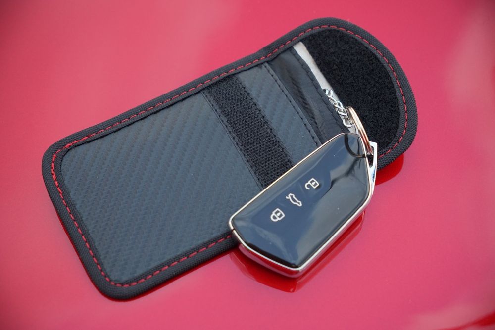 Klatka faradaya etui na kluczyk carbon premium futerał obudowa